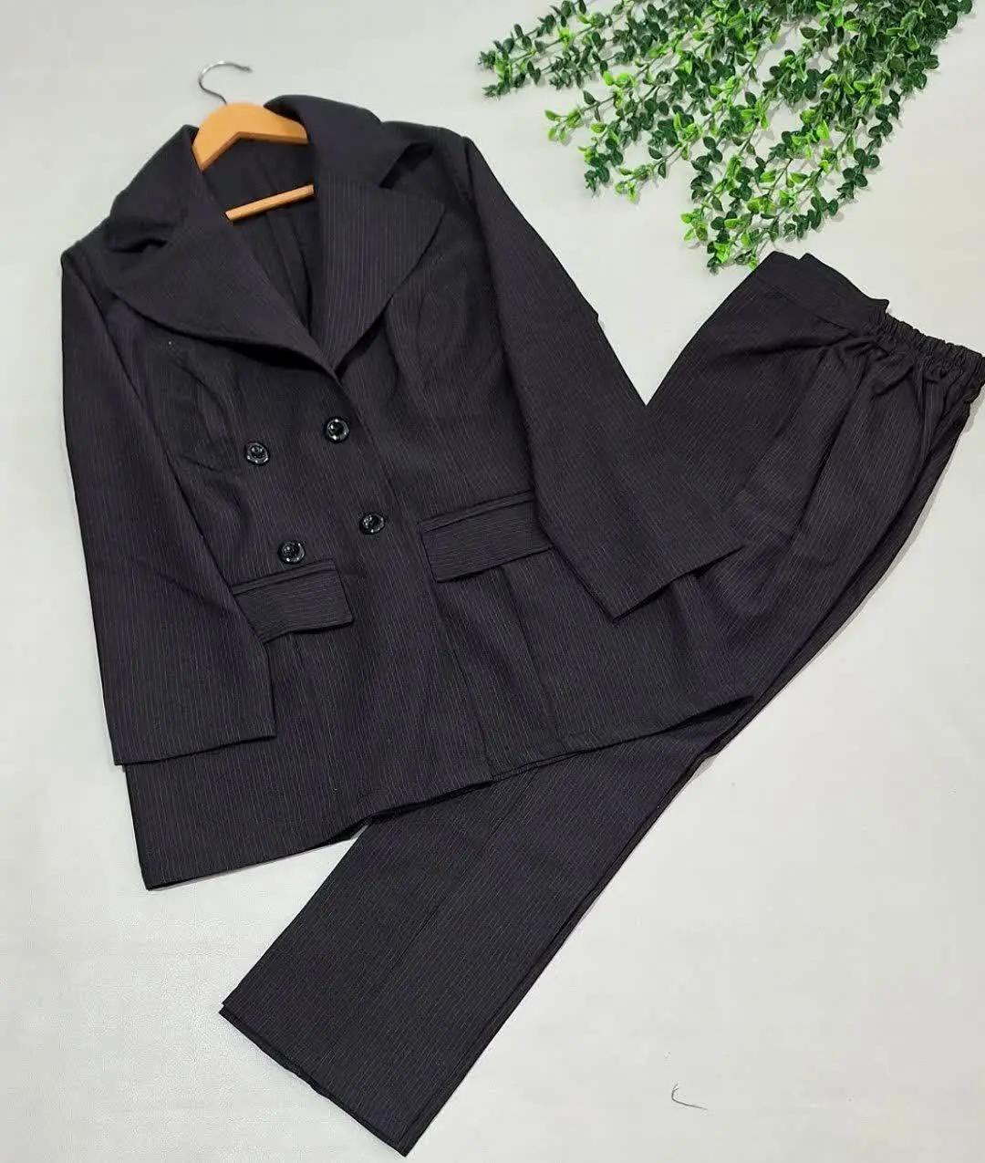 👚نام: کت و شلوار دیپلمات