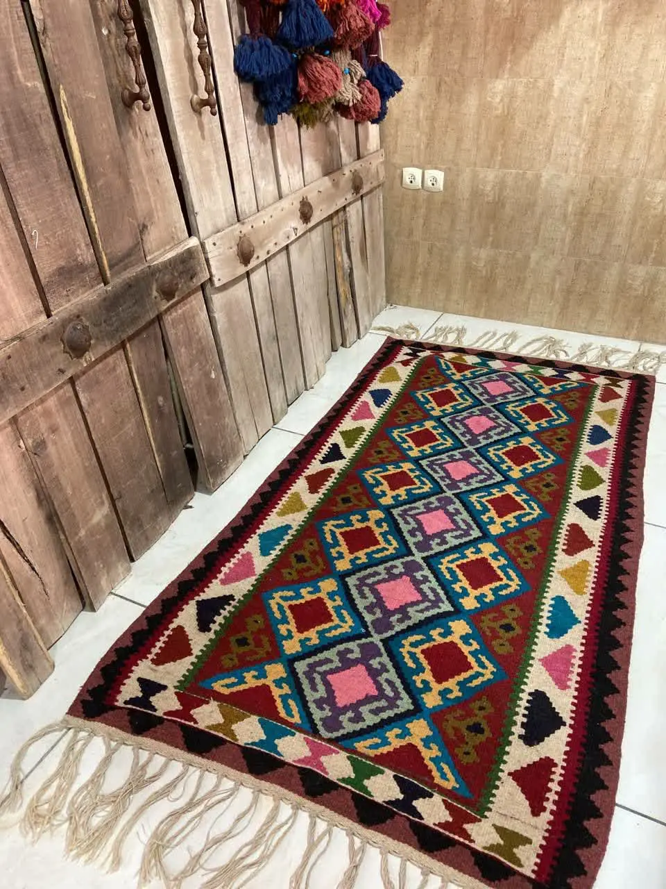 ⚜یه گلیم خوش نقش و نگار
