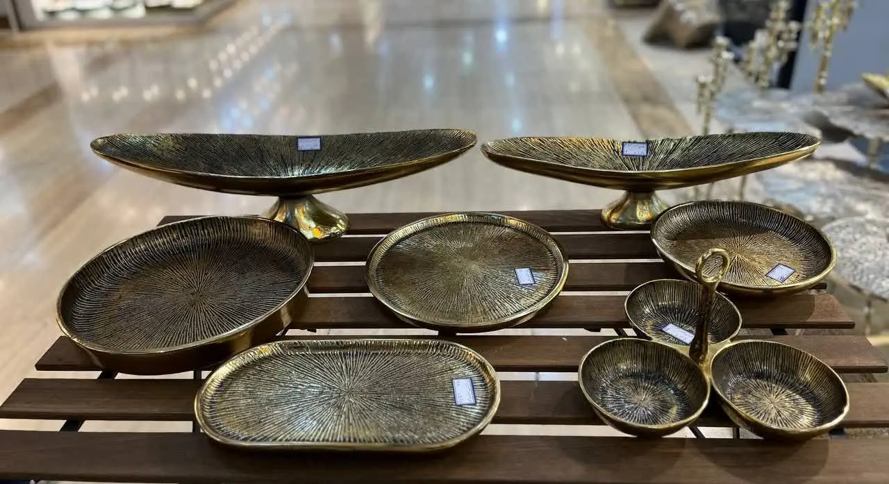 شیرینی سوزنی پایه دار قطر ۲۸
