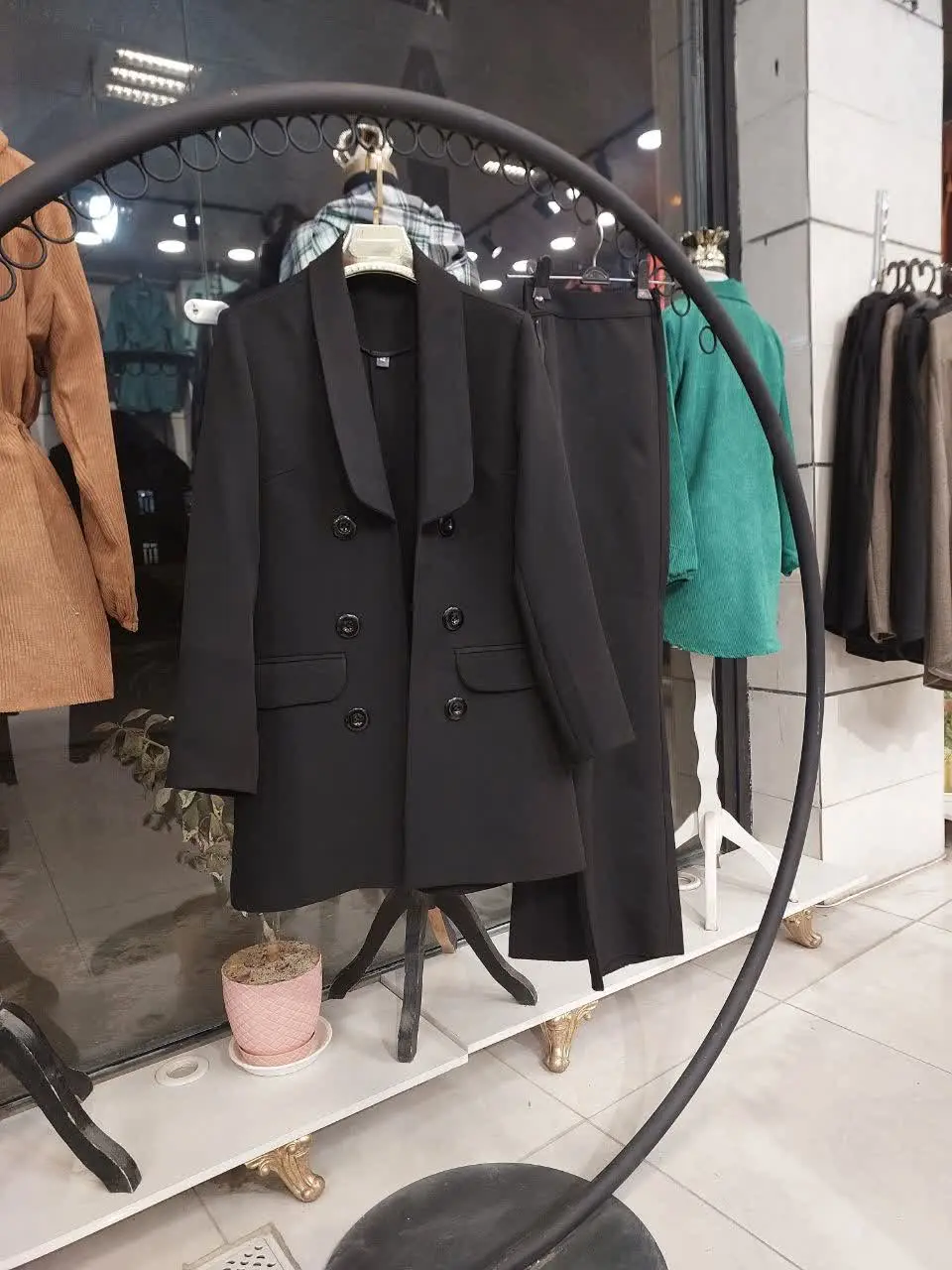 نام: کتوشلوار یقه آرشال 
