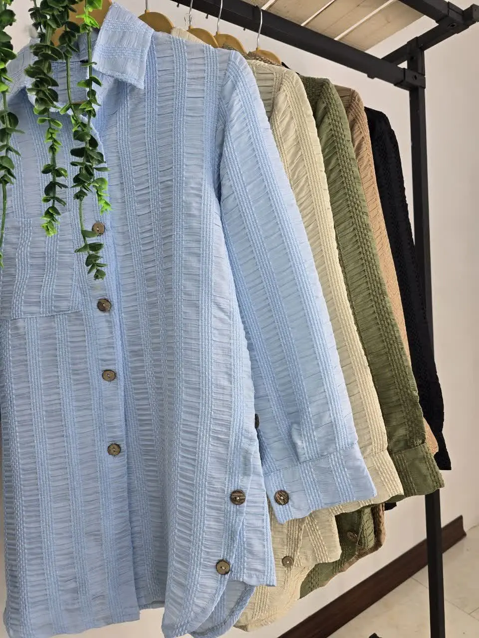 مانتو سروین