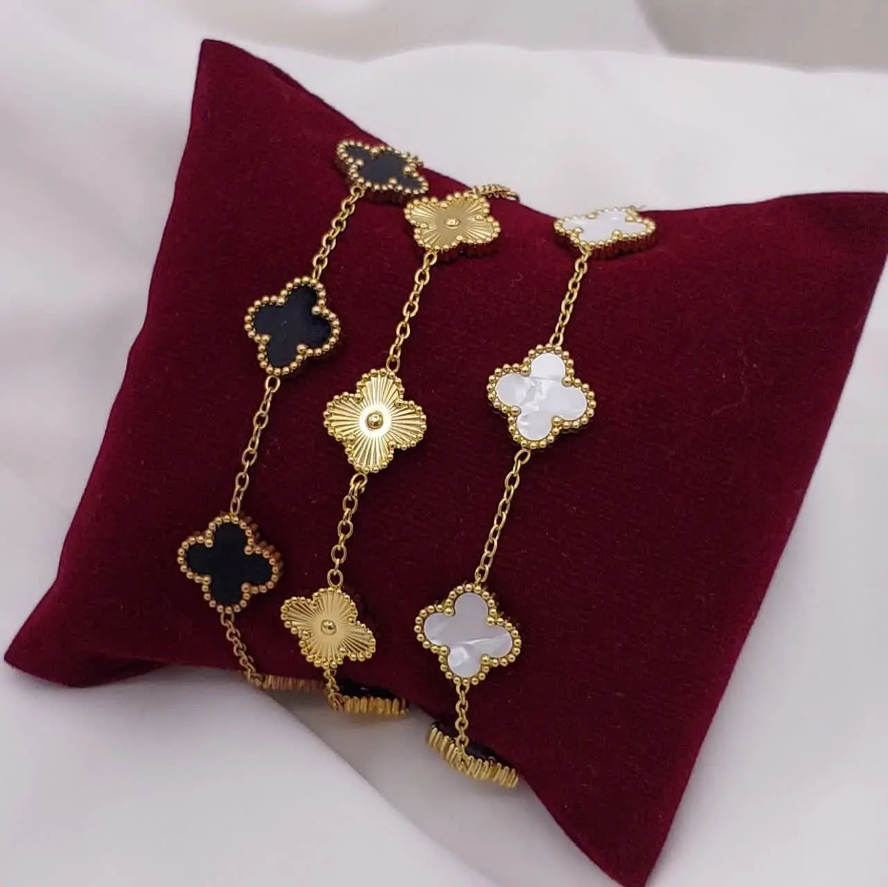 دستبند ونکلیف جدید 😍