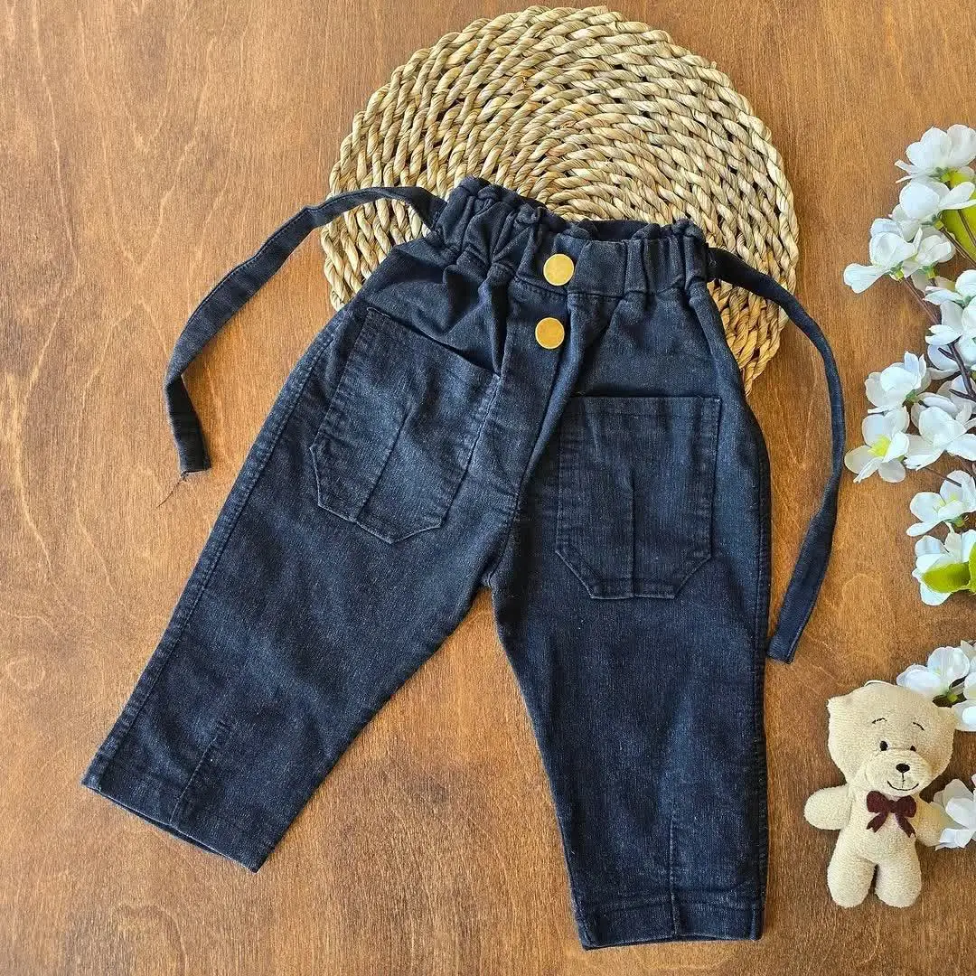 شلوار لی مام ذغالی سایز ۳۵، ۴۰ 
