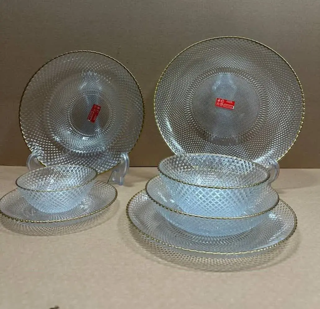 💥 سرویس ۳۳ پارچه پیکسل لب طلا اکلیل 
