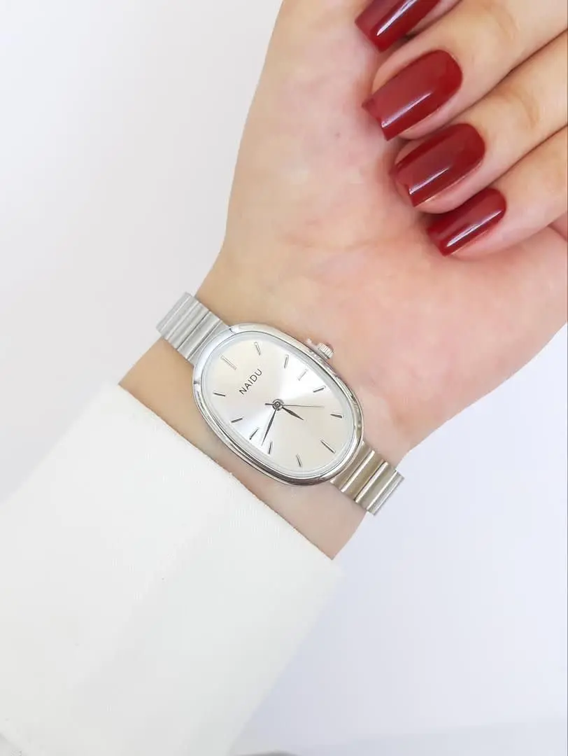 ساعت تمام استیل نای دووووو 🤤 
