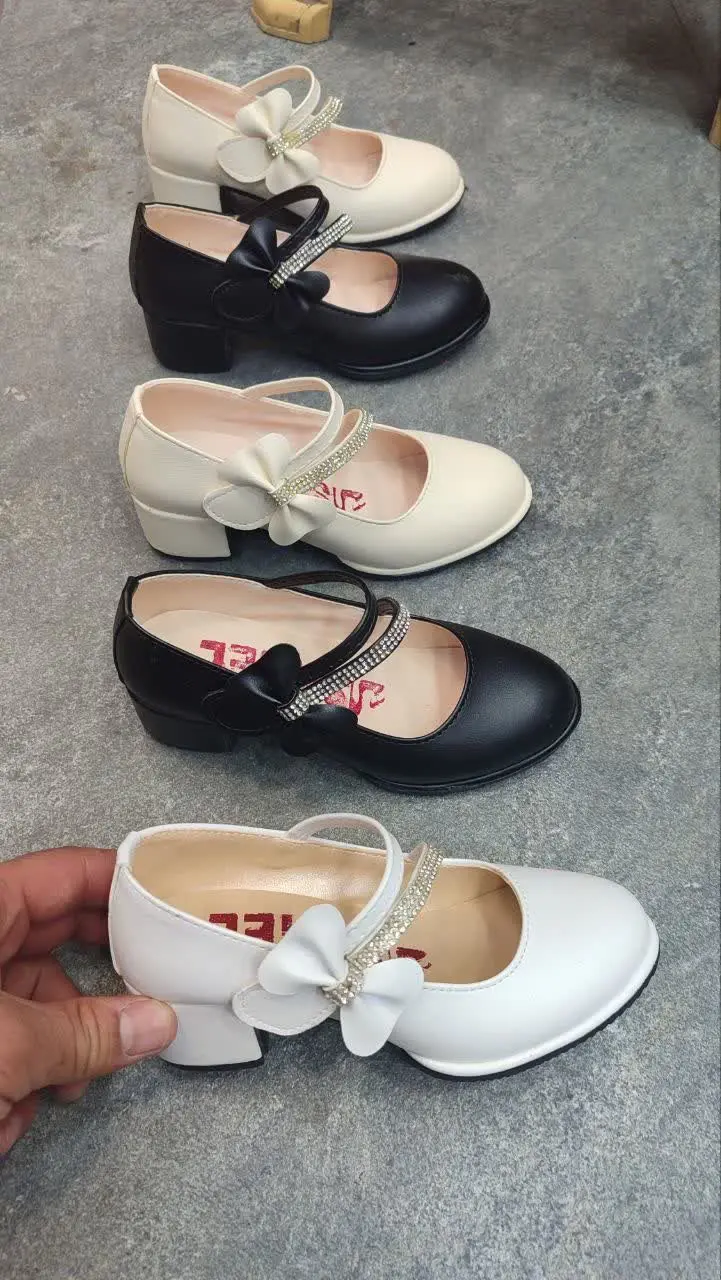 پاشنه دار زیبا و قشنگ 🦸‍♀
