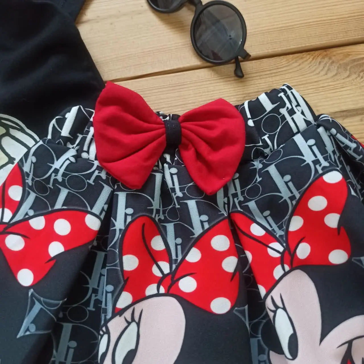 ———————————————
