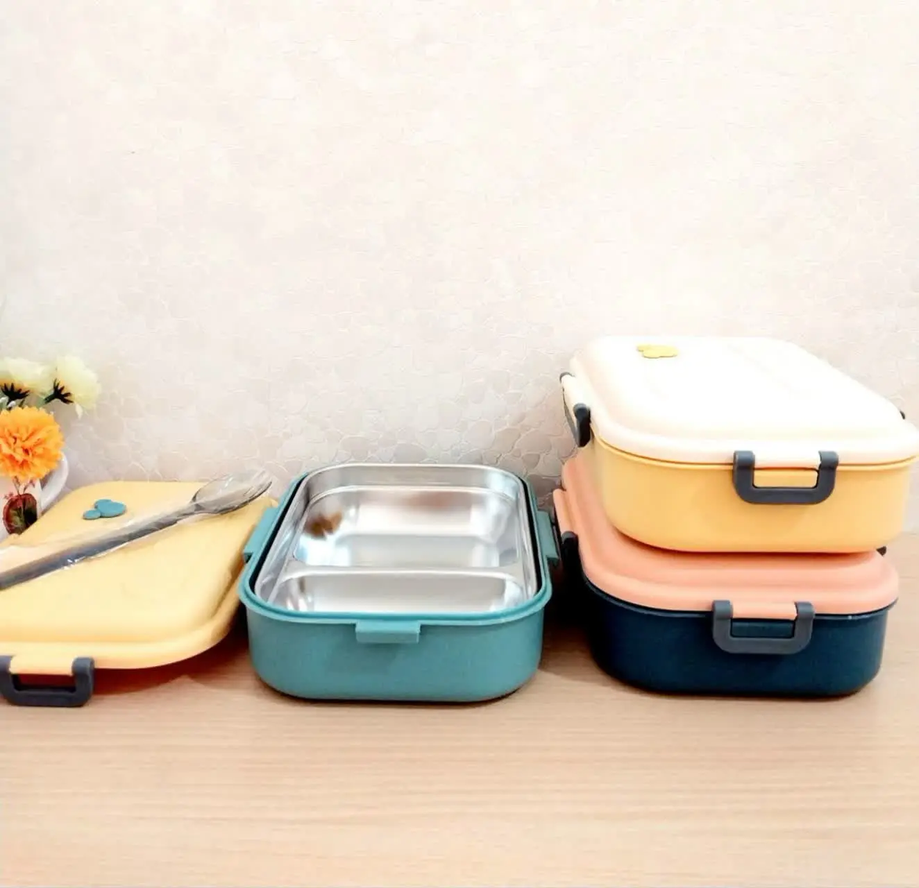 ظرف غذا (رنگ زرد) 
