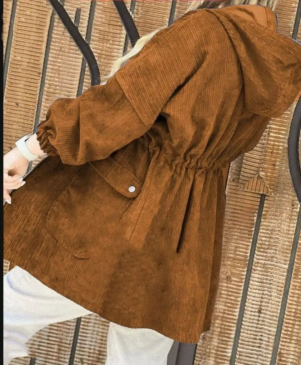 👚 نام: مانتو مهوا