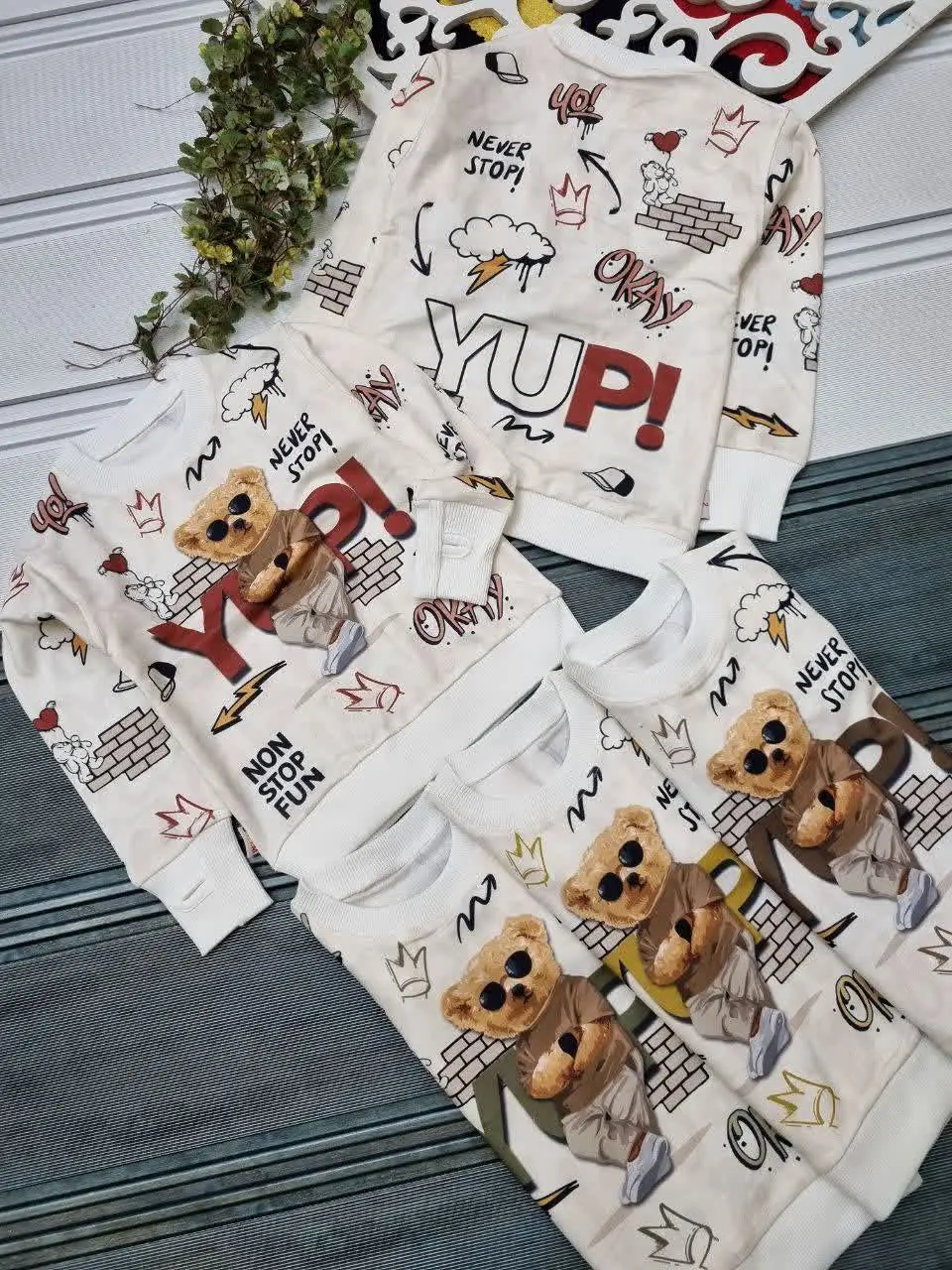 🇮🇷🧥🧶👗👚👔🎽👕👖💎
