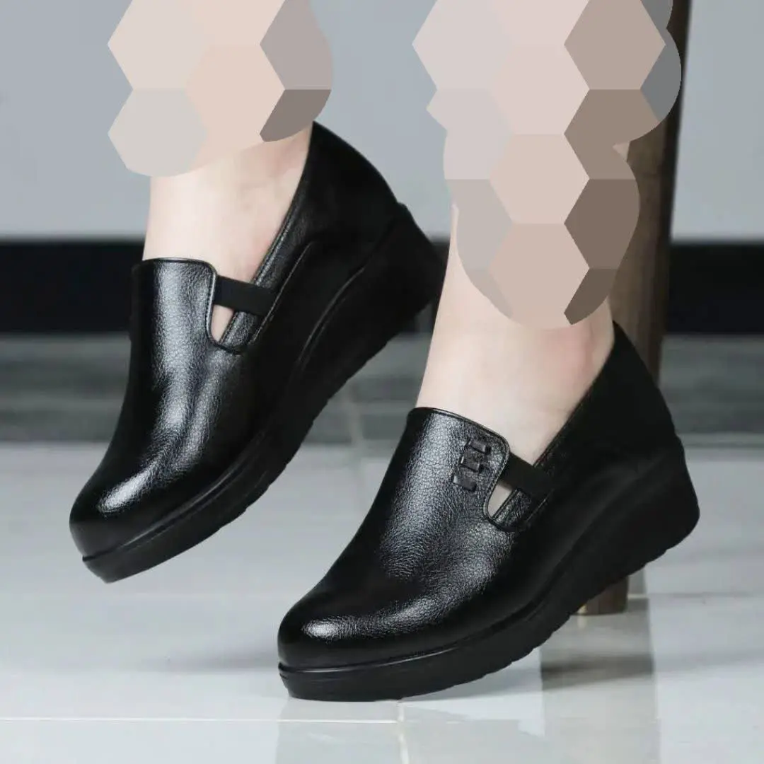 رویه چرم بیاله، واکس خور