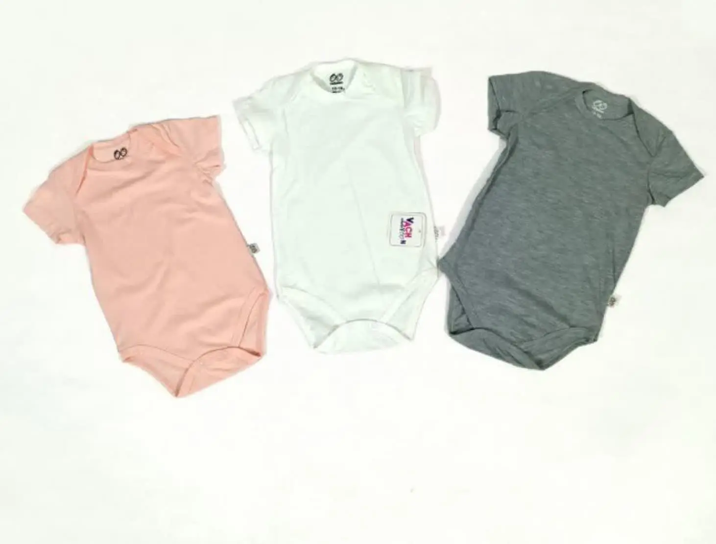 زیر دکمه نوزادی در سه رنگ ملایم و زیبا🌱
