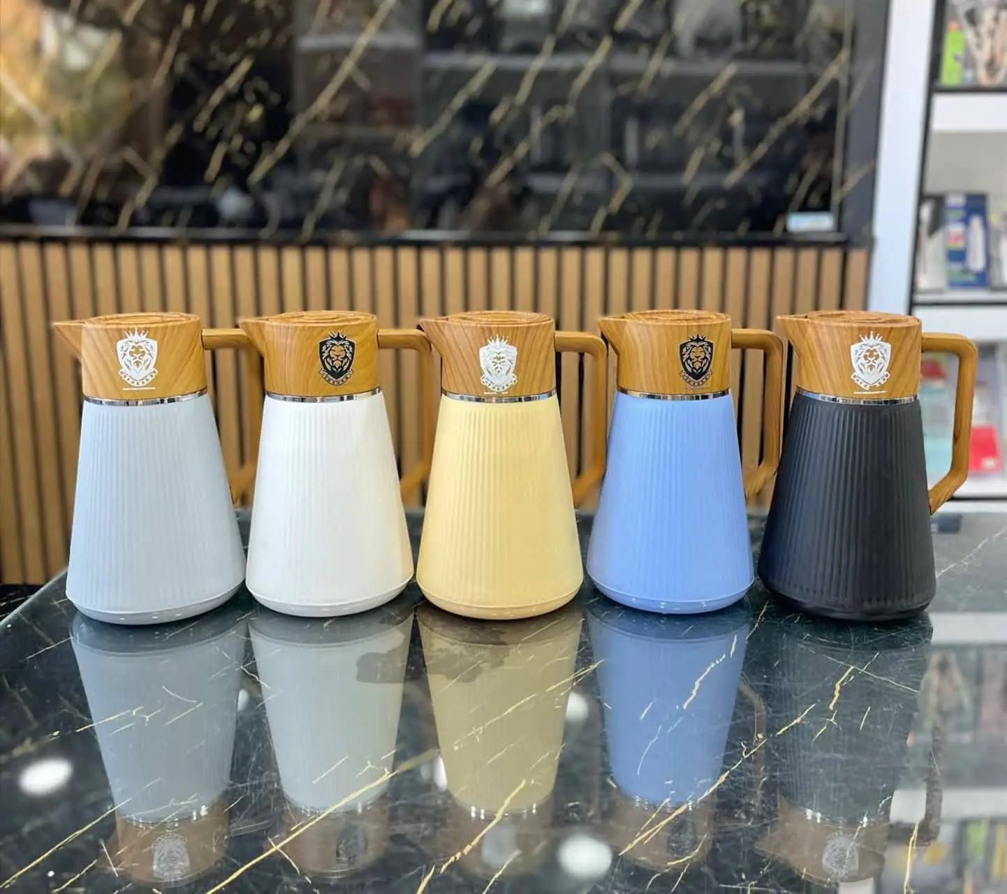 فلاسک فانتزی دکمه وسط طرح چوب💥