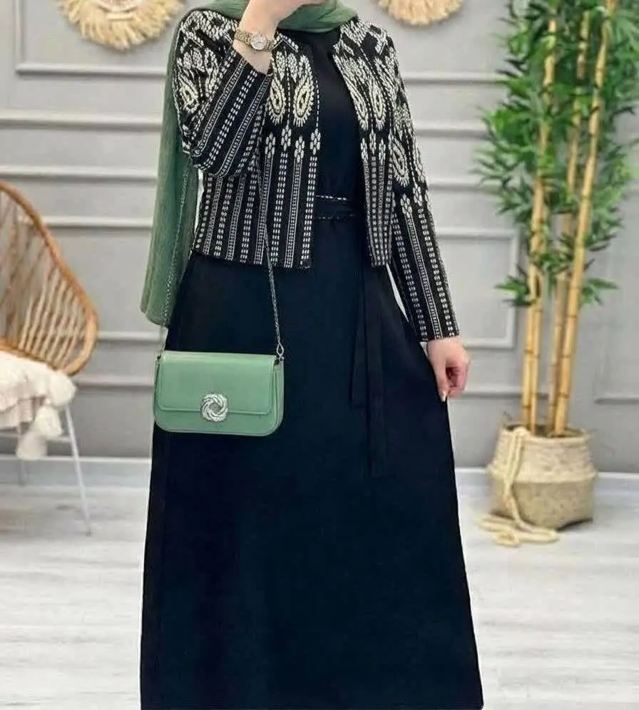 کت و سارافن ادلینا