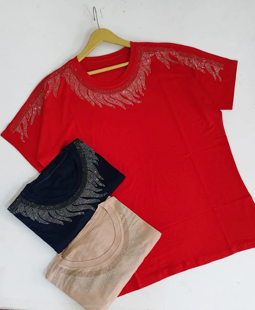 🎨 قرمز سورمه ای کرم