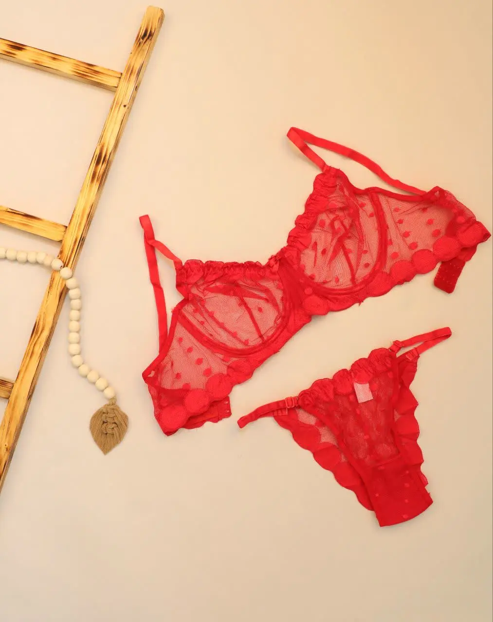 🙋‍♀براش اینو بخر کیف کنه
