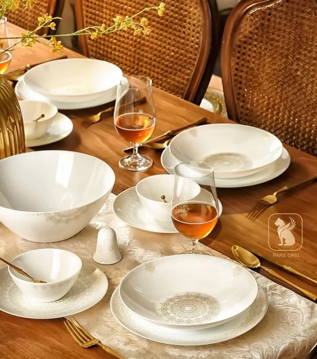 📌سرویس ۲۸ پارچه پارس اوپال قالب o😍👆
