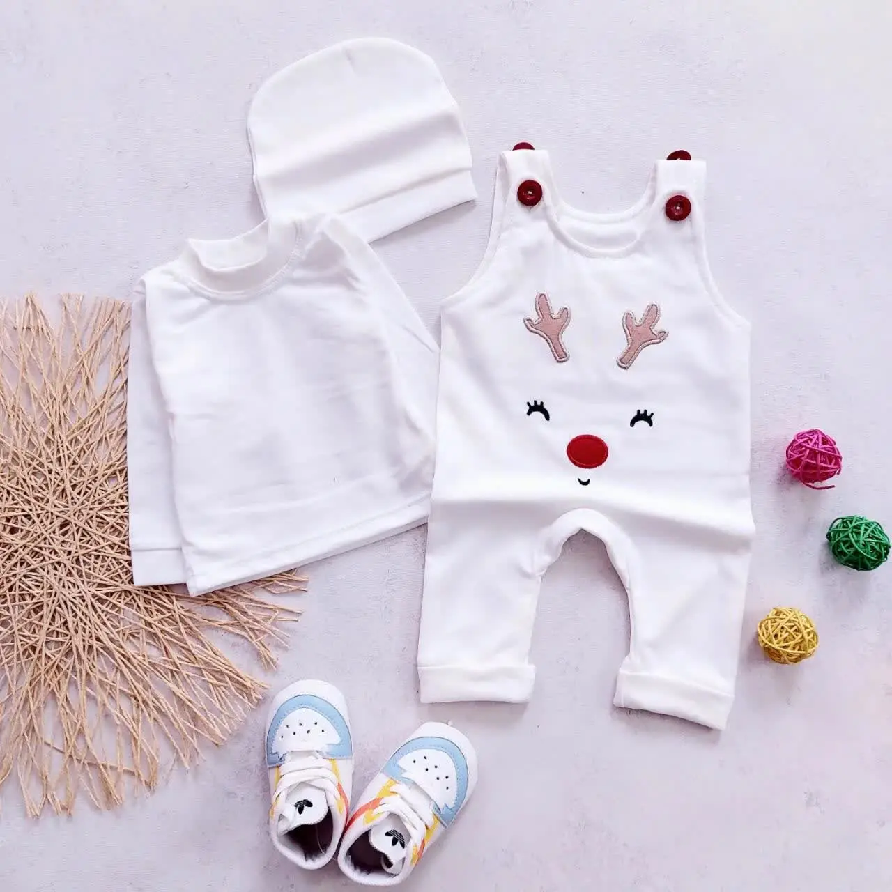 سه تیکه پیشبندی 
