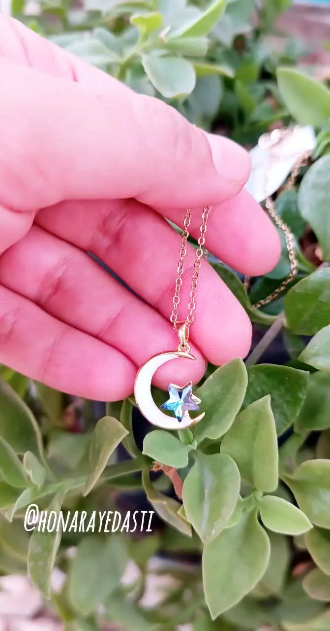 #گردنبند بسیار زیبا با طرح 
