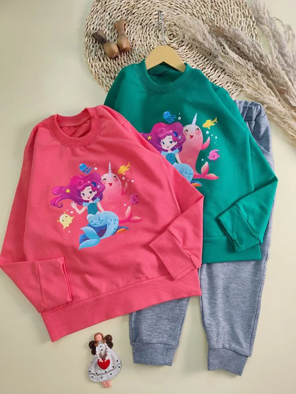 بلوز شلوار پری و خانم دلفینه 
