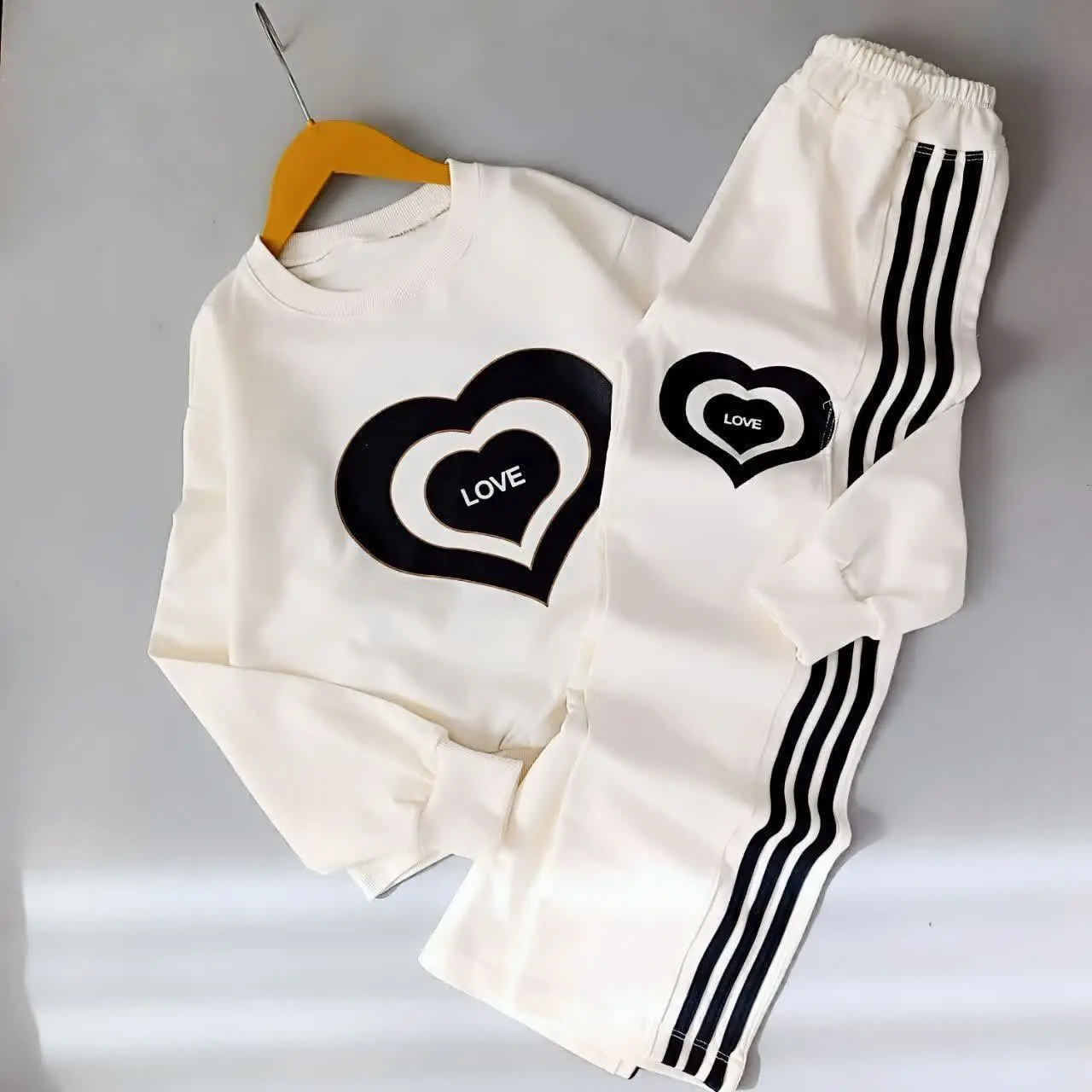 #کراپ_شلوار_لاو_قلبی 
