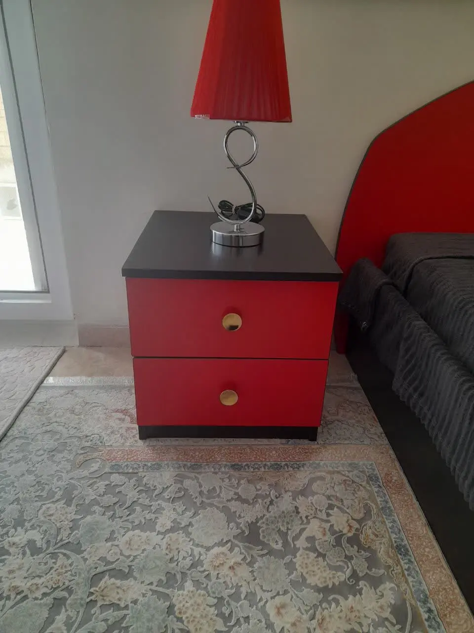 تخت و کمد سالم باتشک قیمت ۷