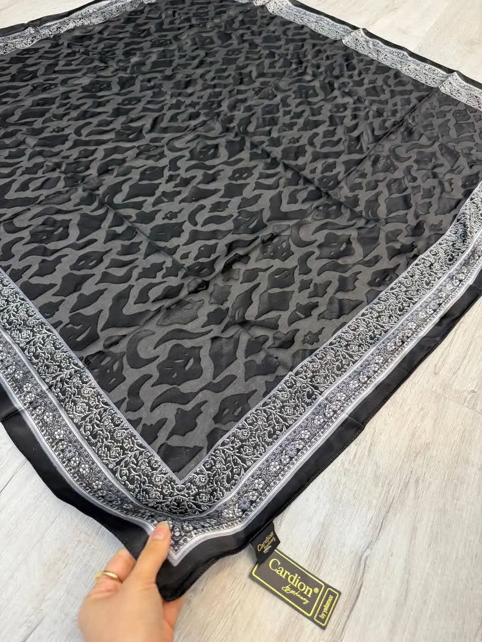 روسری برند کاردیون ترک