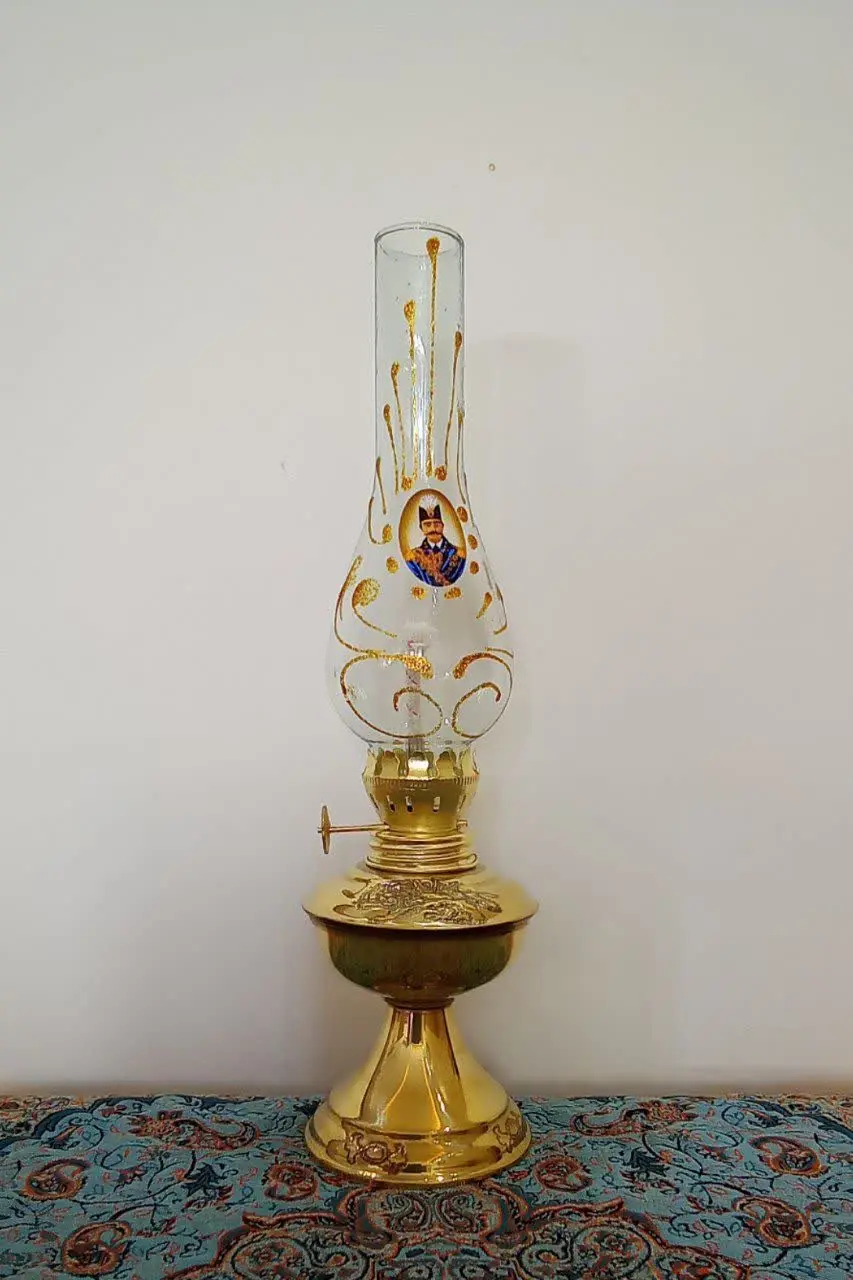 شارژ چراغ گردسوز طرحدار طلایی😍😍
