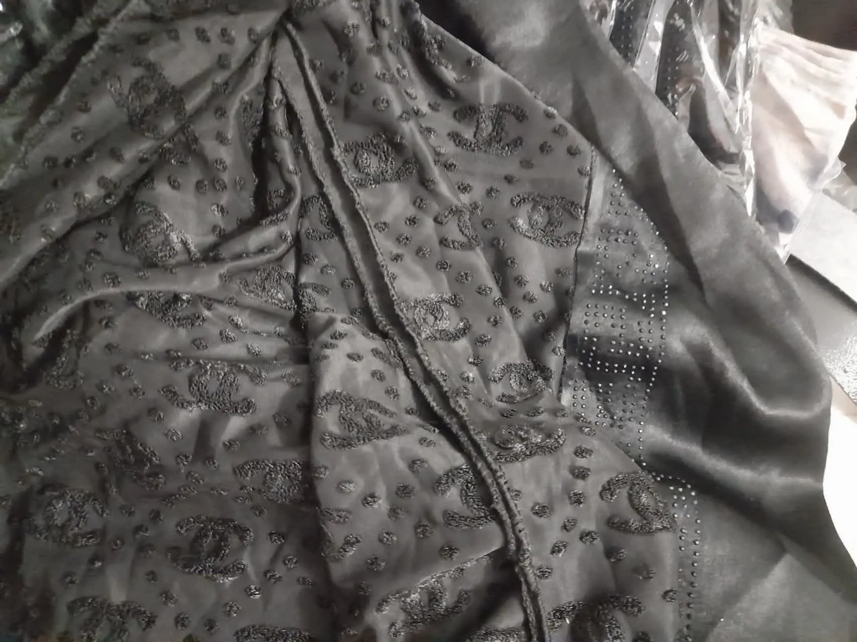 شال سه تیکه مرواریدی 
