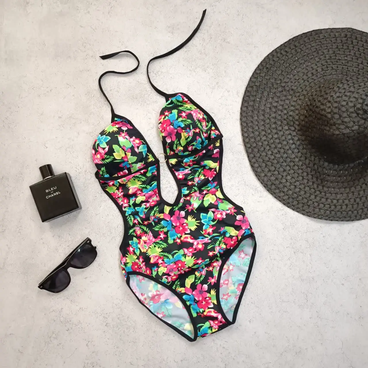 مایو بادی در رنگ و طرح‌های زیبا🌷 
