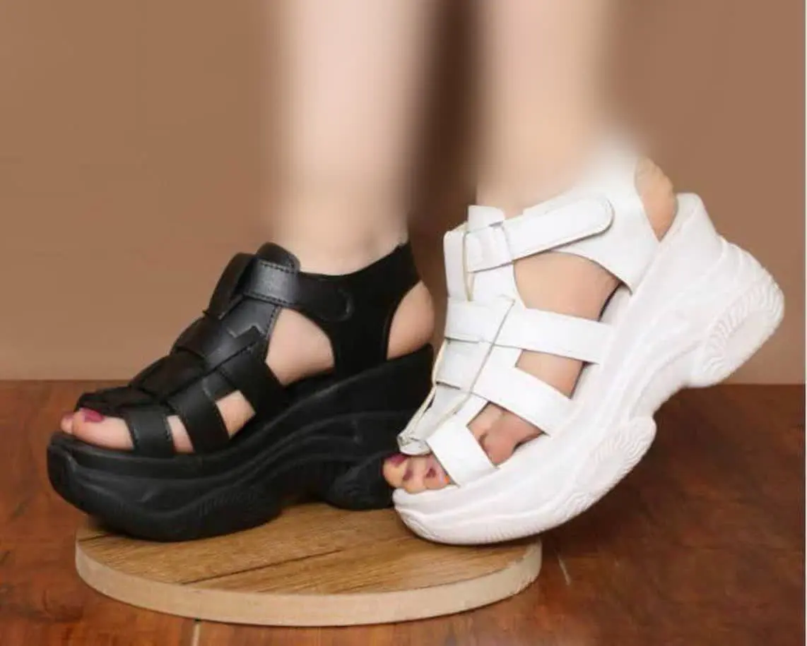 #صندل مونیکاجدید. کد. ۱۰۳۸
