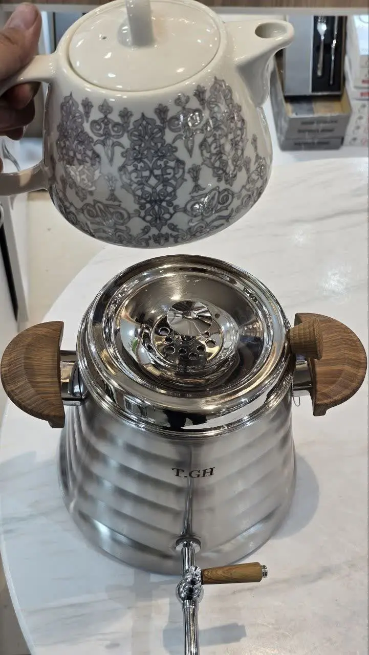 کتری رو گازی شیر دار