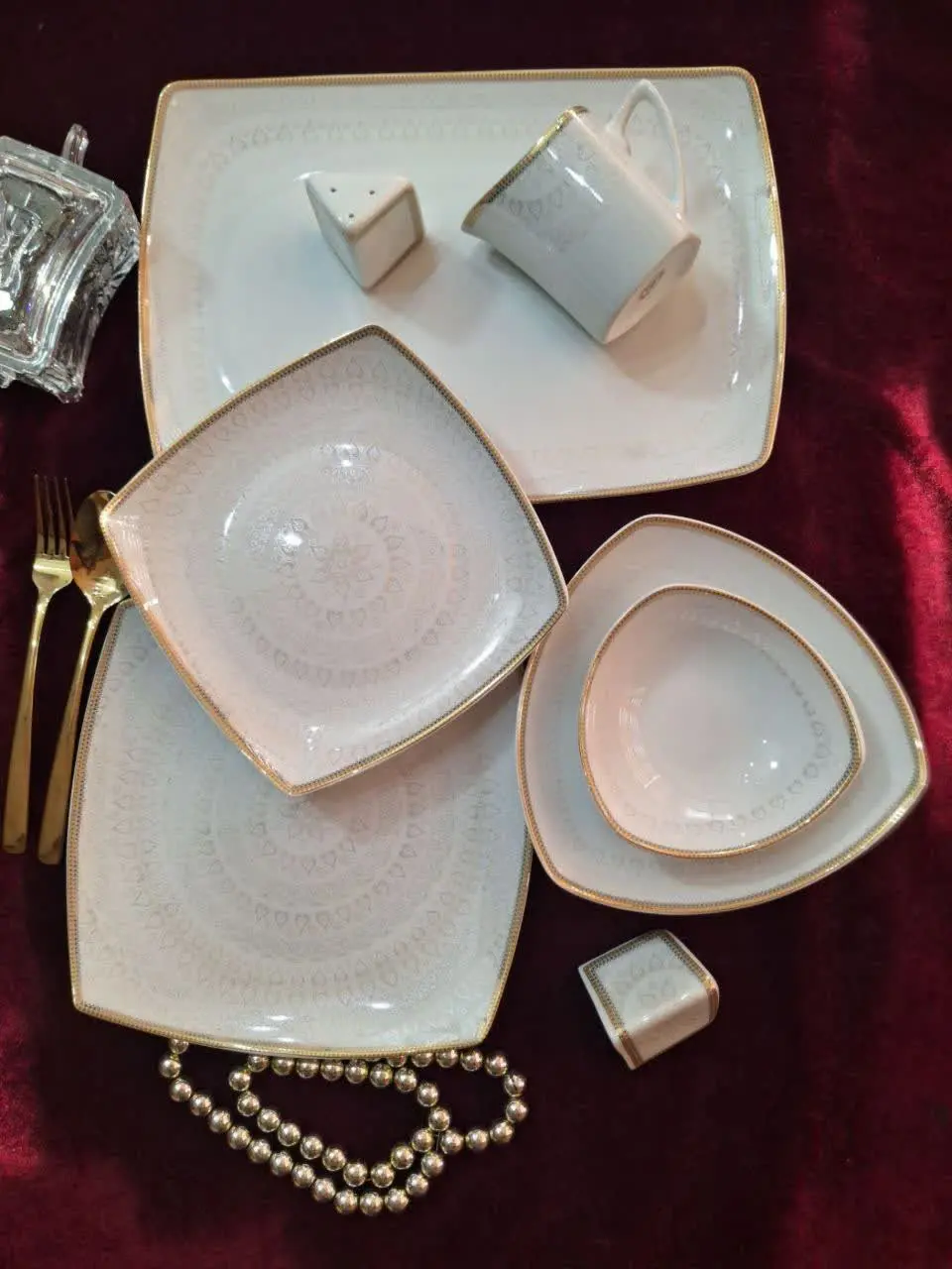 🔴سرویس ۱۰۵پارچه و ۳۰پارچه🔴