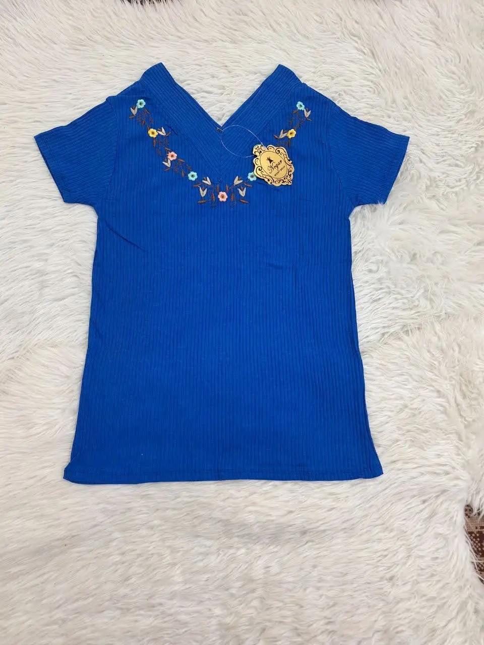 نام: تیشرت گلدوزی
