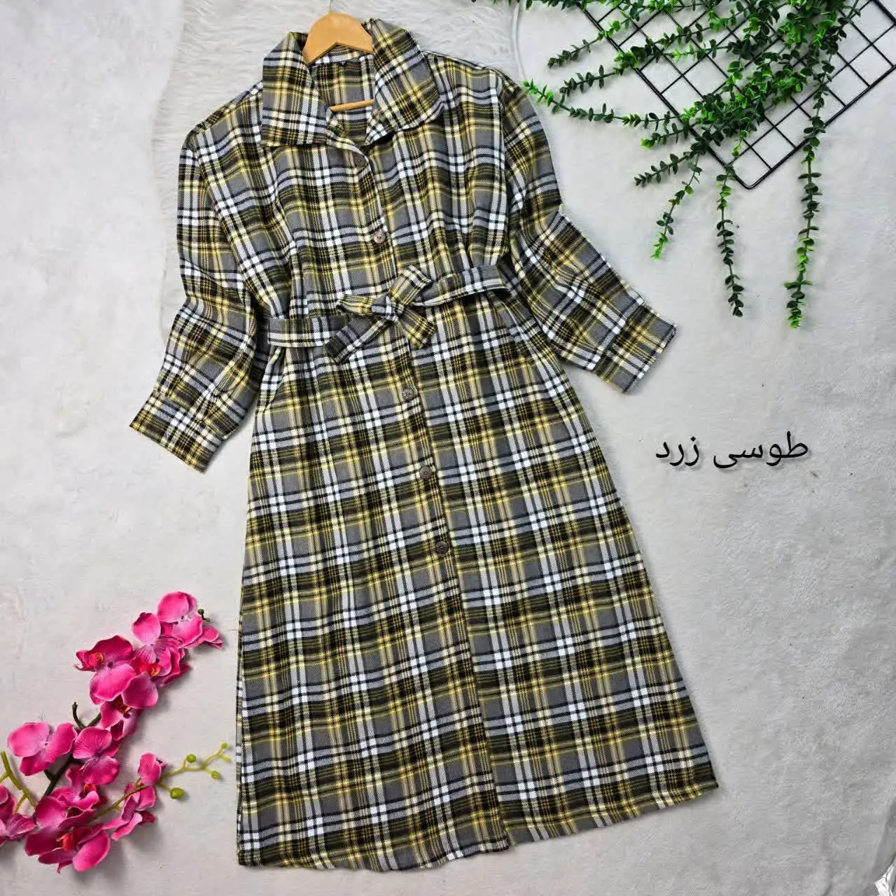 🔹 نام: مانتو کمند