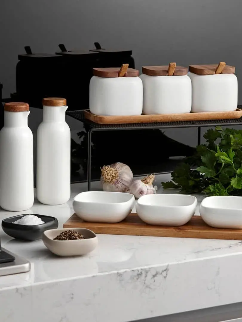 قیمت ست ۱,۴۵۰ هزار تومان