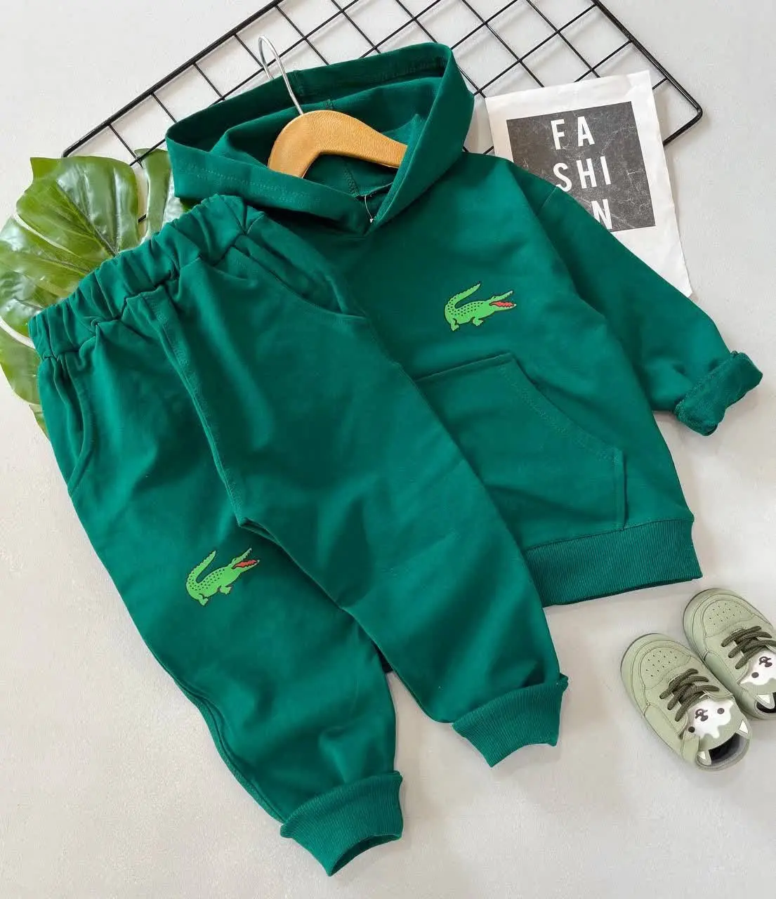 داشتن یه #هودی_شلوار جذاب
