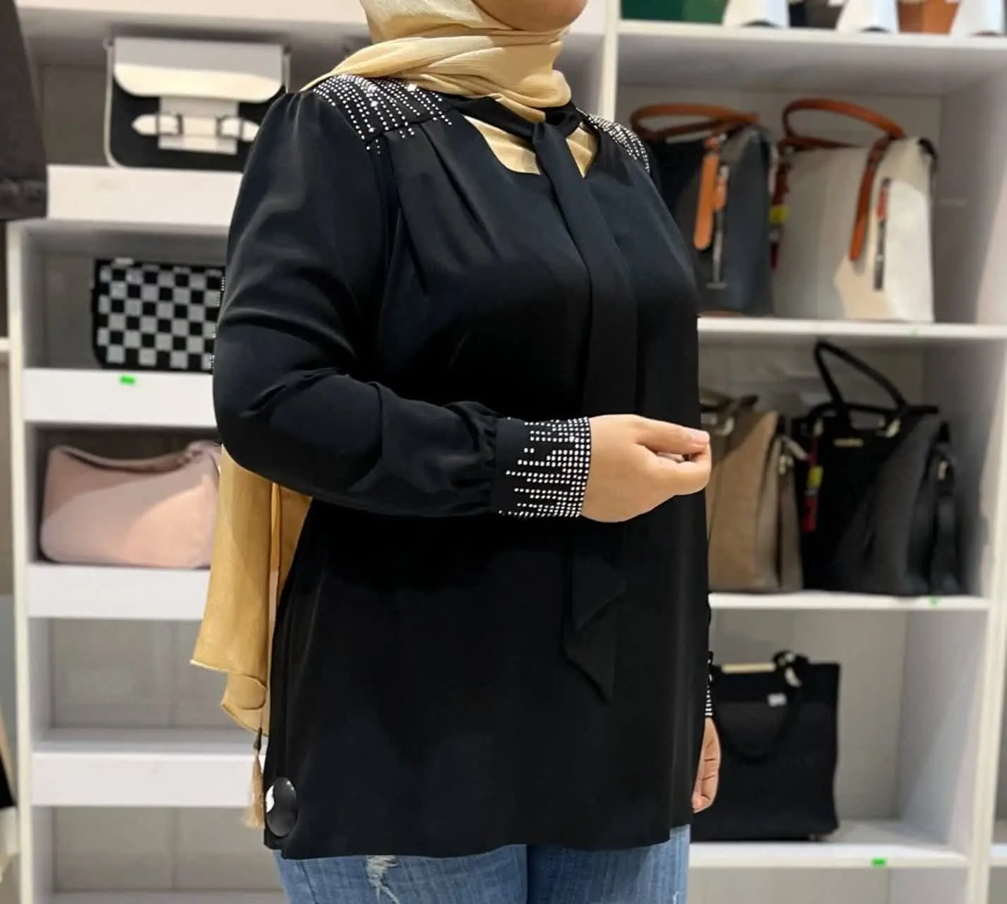 🖋نام: شومیز مجلسی یقه کراباتی
