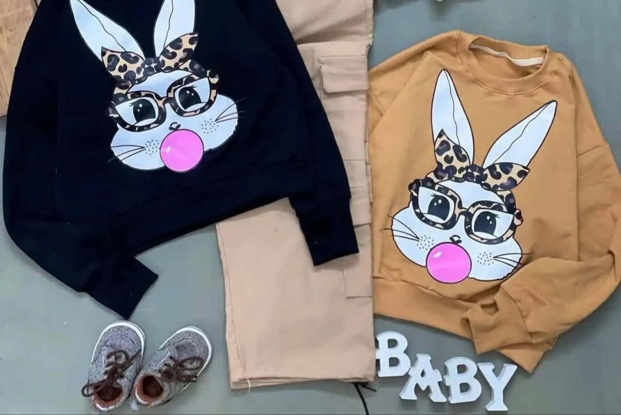 سایز ۱: قد کراپ ۴۲ پهنا ۳۸ آستین ۴۰
