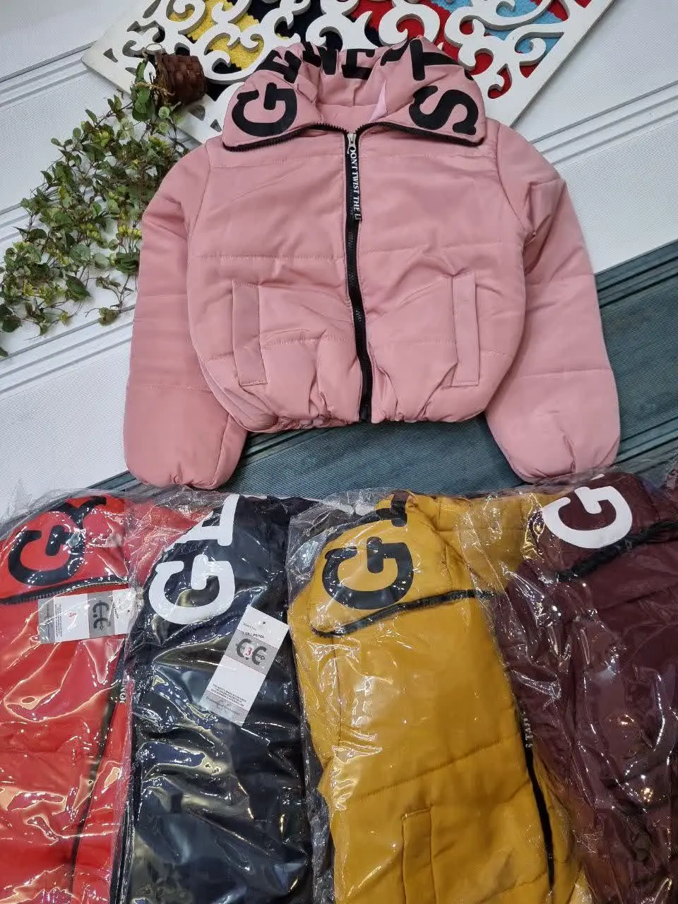 🇮🇷🧥🧶👗👚🎽👕👖👔💎
