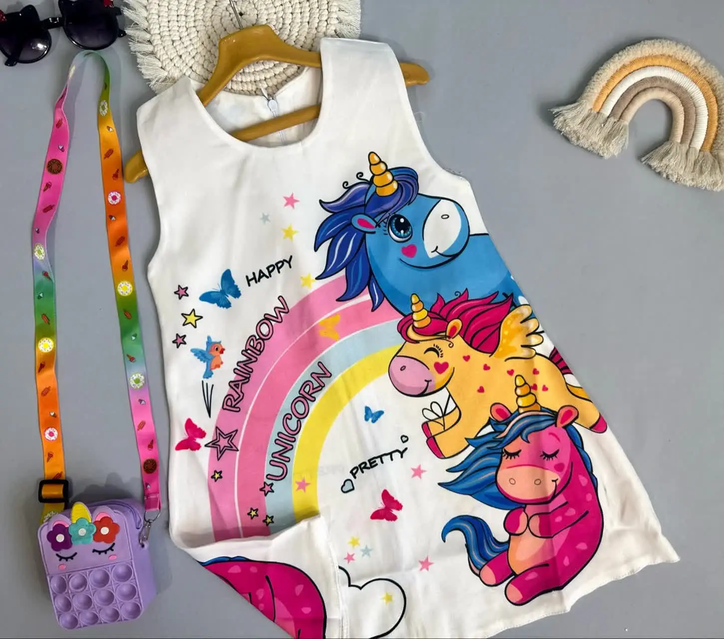 👫سارافون دخترانه تصویری سه تکشاخ ✅
