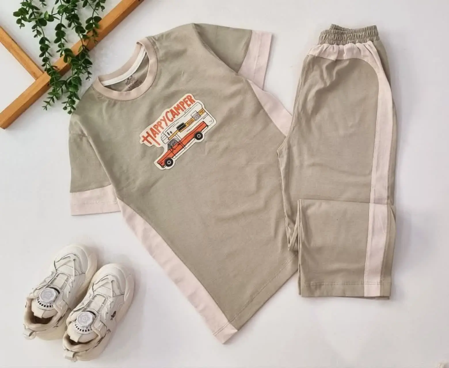 این فقط یکی از رنگهاشه! 
