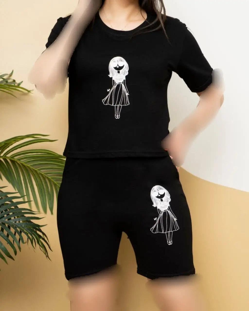 👚نام: #کراپ_شلوارک چاپ دختر
