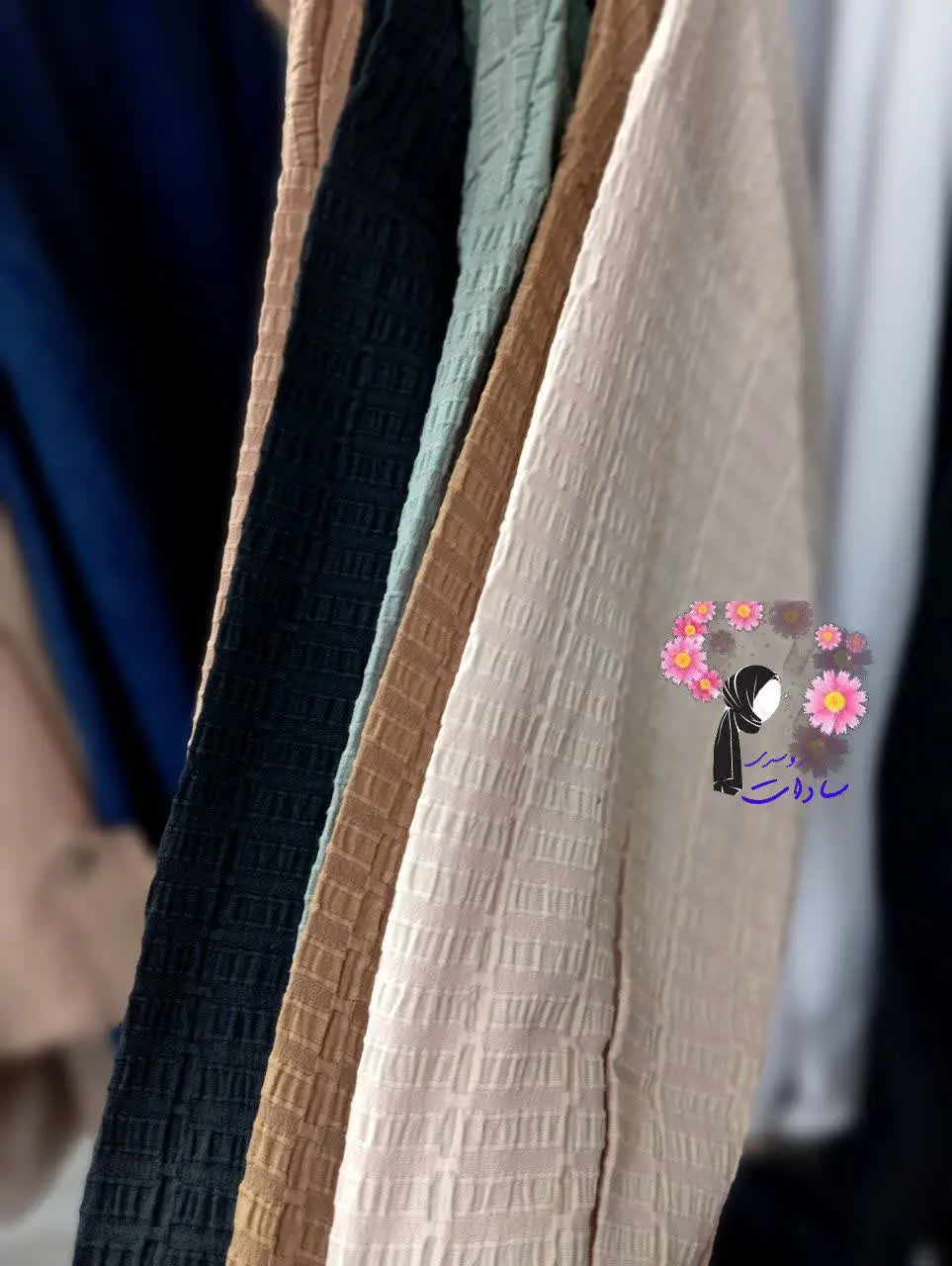 رنگبندی #مانتوهای چهارفصل استین بلند😊
