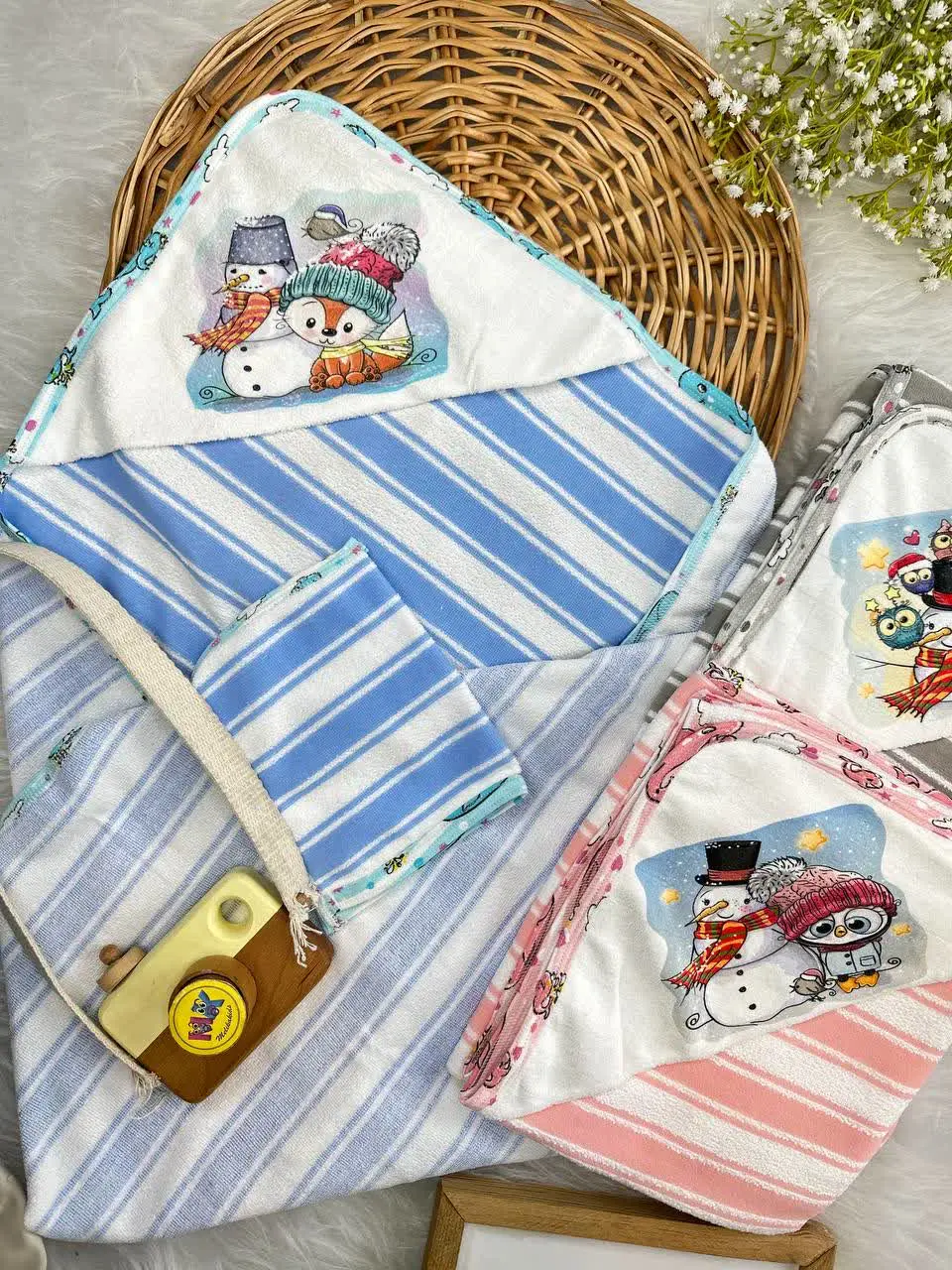 حوله دوتکه لیف دار طرح آدم برفی نوزادی و کودک کد ۳۳۵۰۲۲ 
