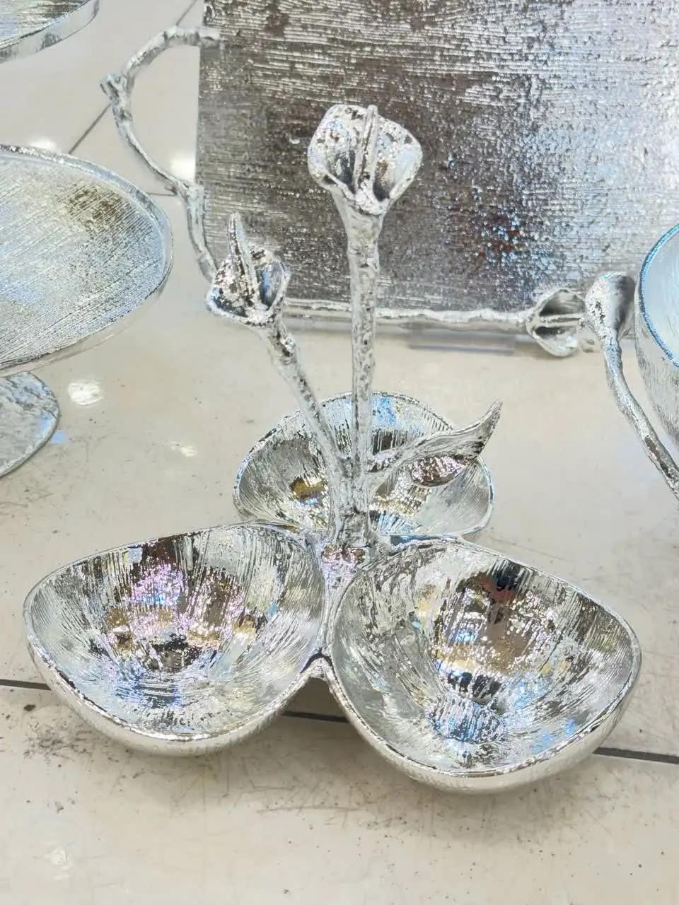 ست پذیرایی لیلیوم تمام آلومینیوم 
