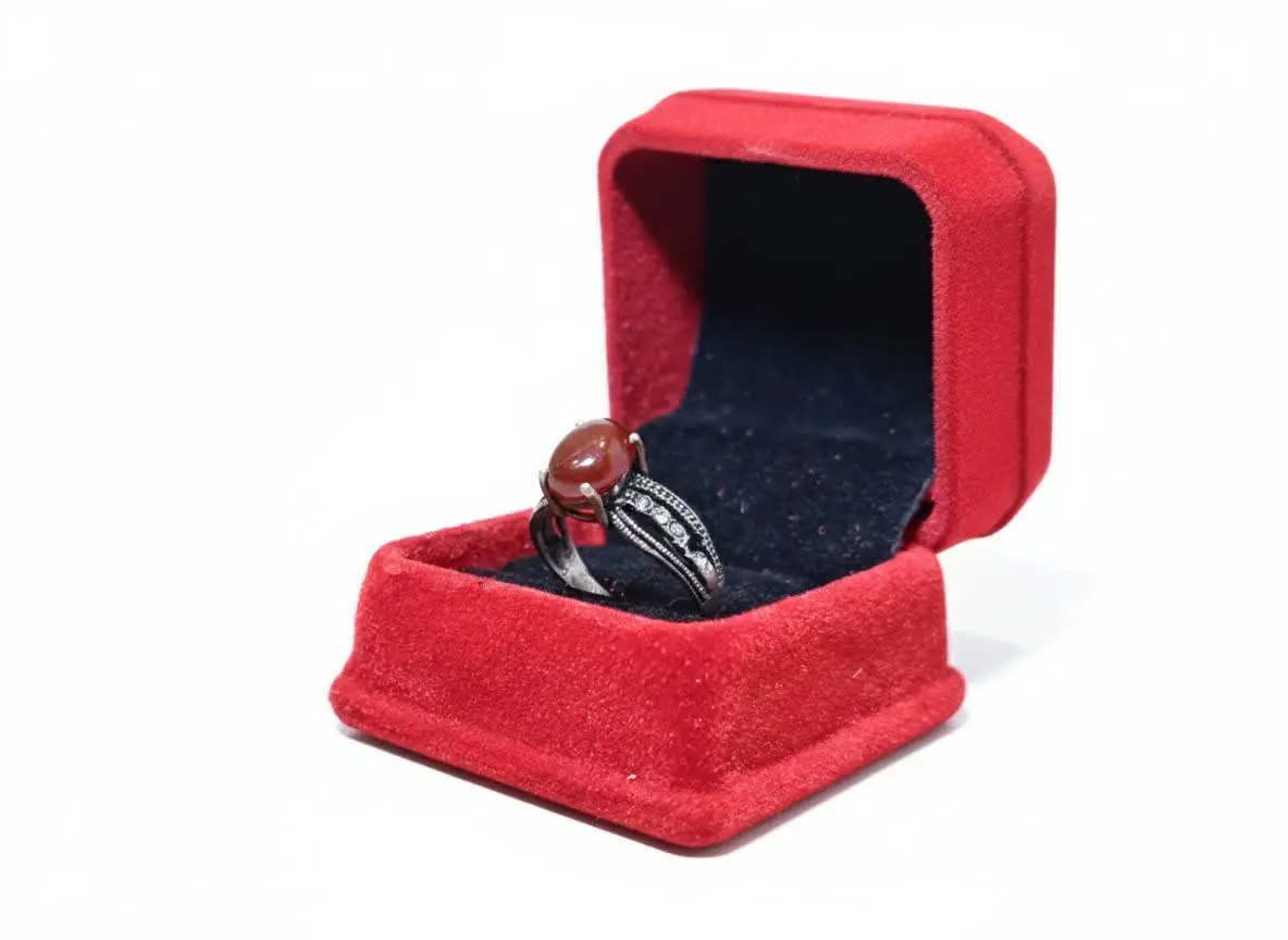 انگشتر نقره زنانه عقیق