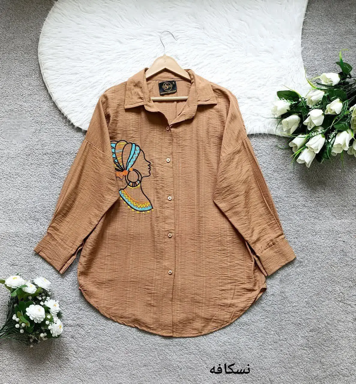 نام: شومیز مانتویی گلدوزی ۱۵۶۸
