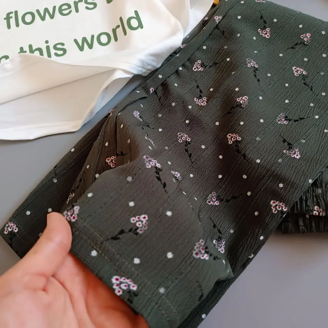 💞 کراپ شلوار شکوفه اقتصادی...