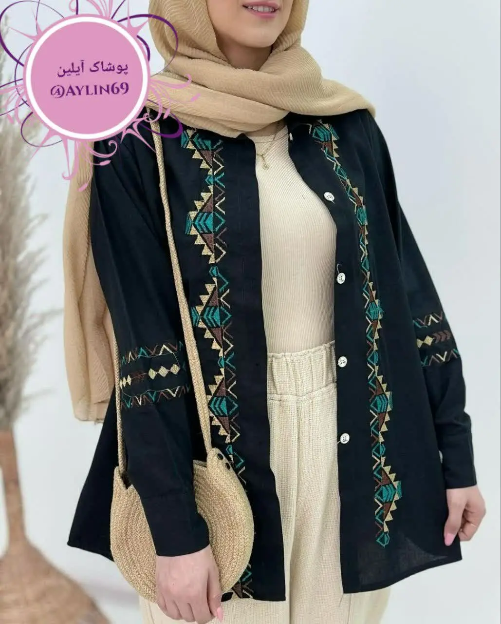 👚 نام: شومیز گلدوزی
